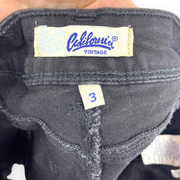 90s CALIFORNIA VINTAGE Vintage Black Stretch Rolled Hem Shorts - Picture 6 of 7